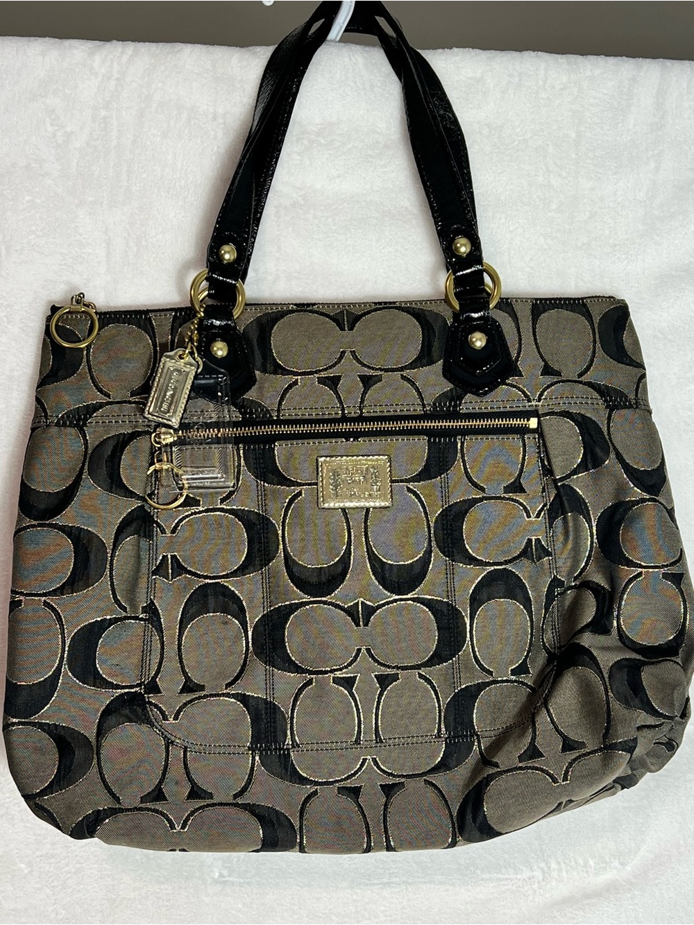 Coach 17890 Poppy Signature Jacquard Tote in Black and Brown with Dust Cover